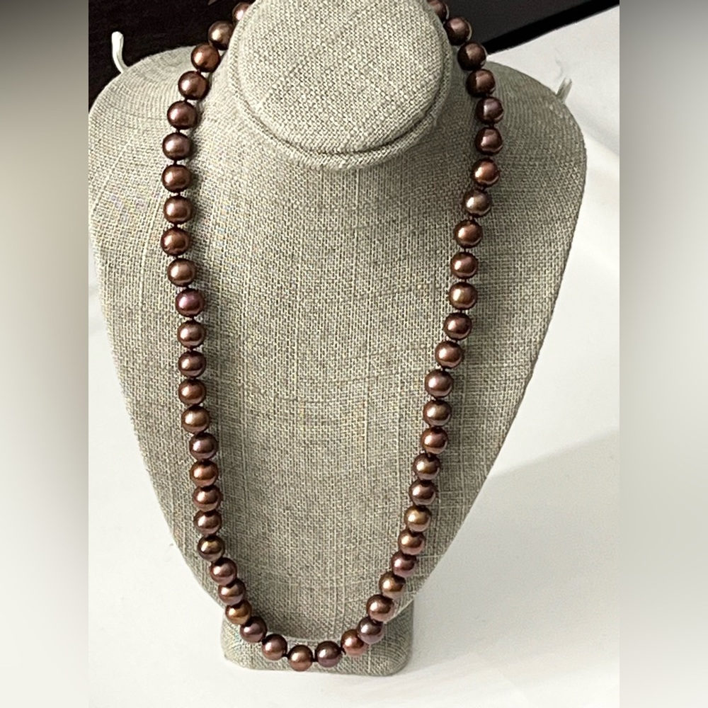 14K Yellow Gold & Chocolate Freshwater Pearl Strand Necklace! 18”